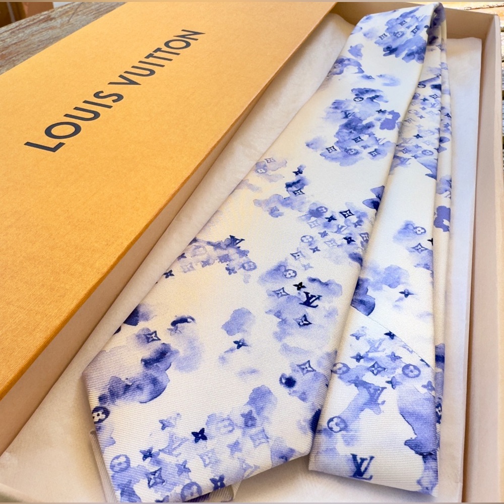 🔥ULTRA RARE🎁LV SUMMER 26’🎁MONOGRAM ICON WATERCOLOR INK 🆕💯LOUIS VUITTON ✨TIE🔥
